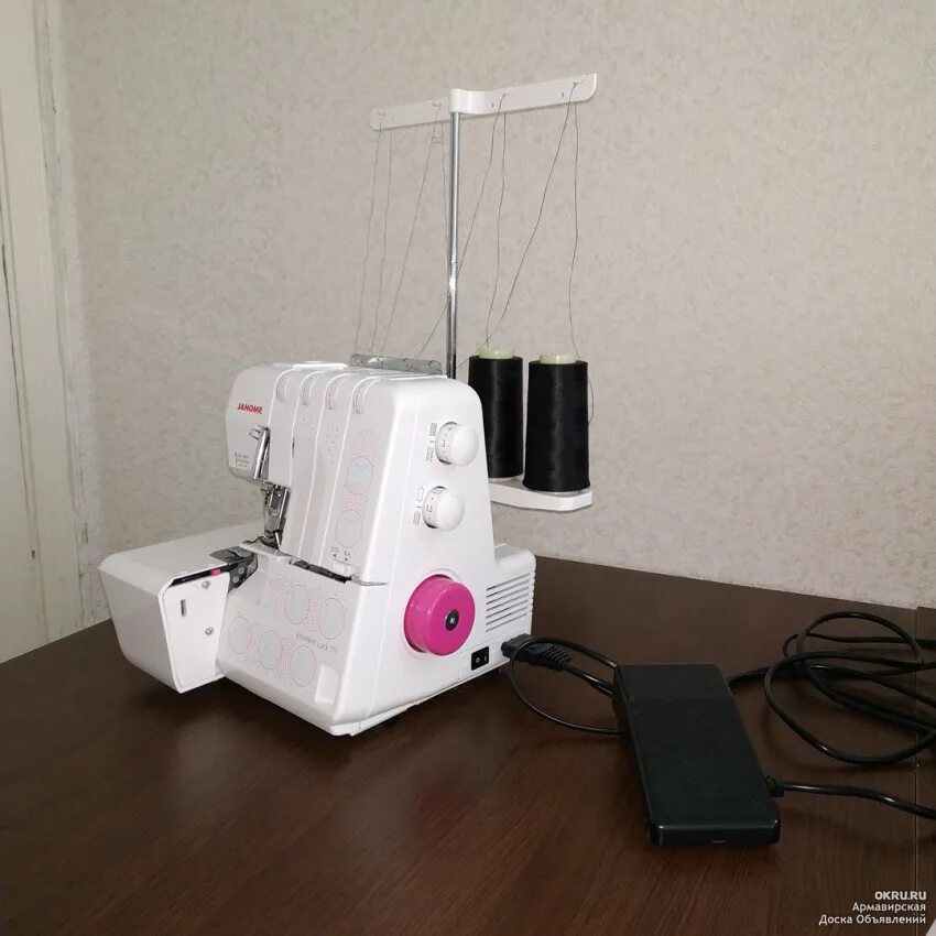 Оверлок janome 9880. Оверлок джаноме 645 д. Janome excellent lock 777. Оверлок на janome excellent 100. Оверлок 777.