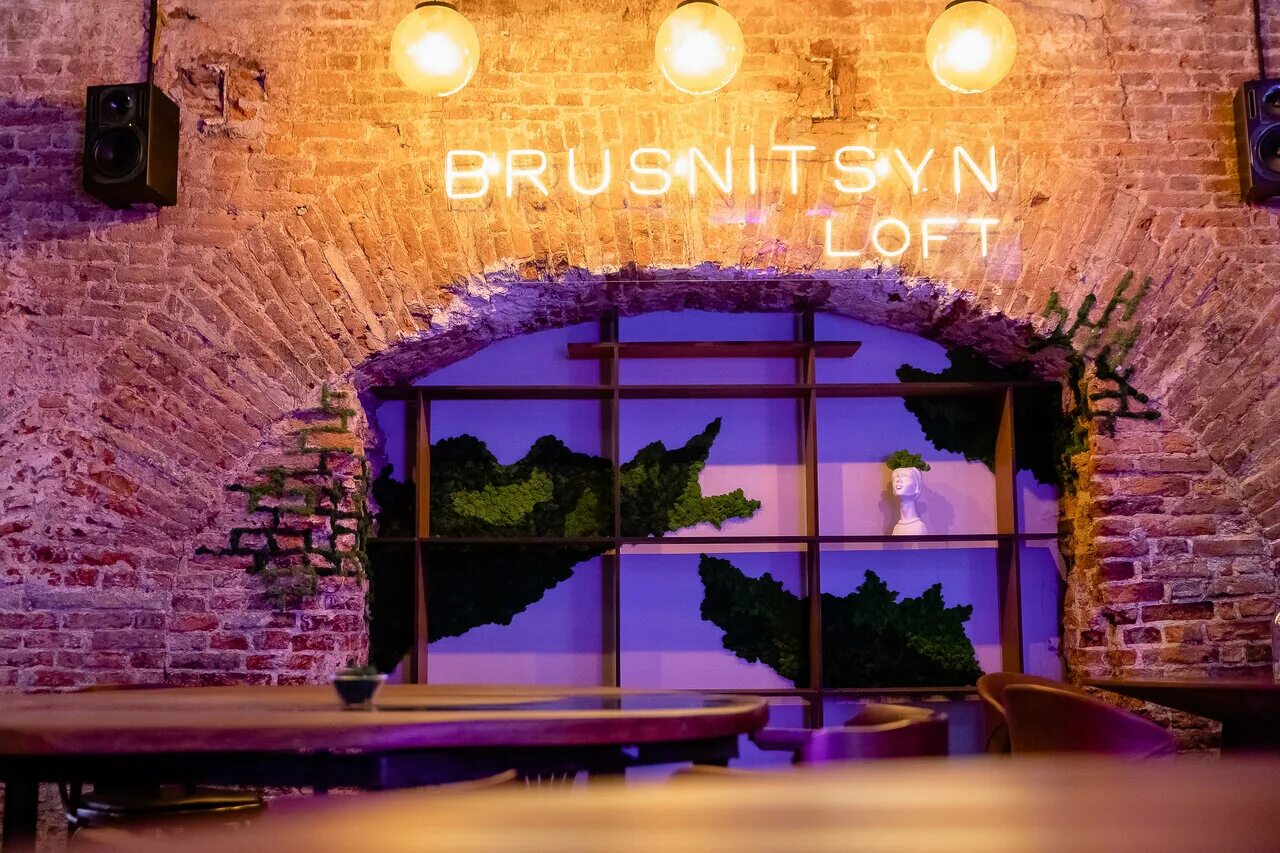 лофт севкабель спб. Loft кожевенная линия. Loft кожевенная линия. фотостудия спб. Hooty place лофт спб.