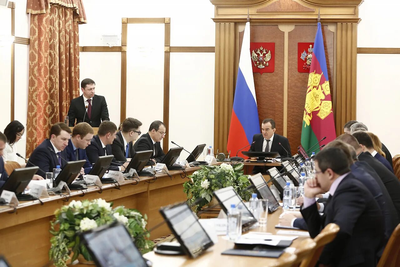 Противодействие незаконному обороту продукции. Комиссия по незаконному обороту промышленной продукции. незаконный оборот промышленной продукции. приму участие в заседании. комиссия по незаконному обороту в пермском крае.