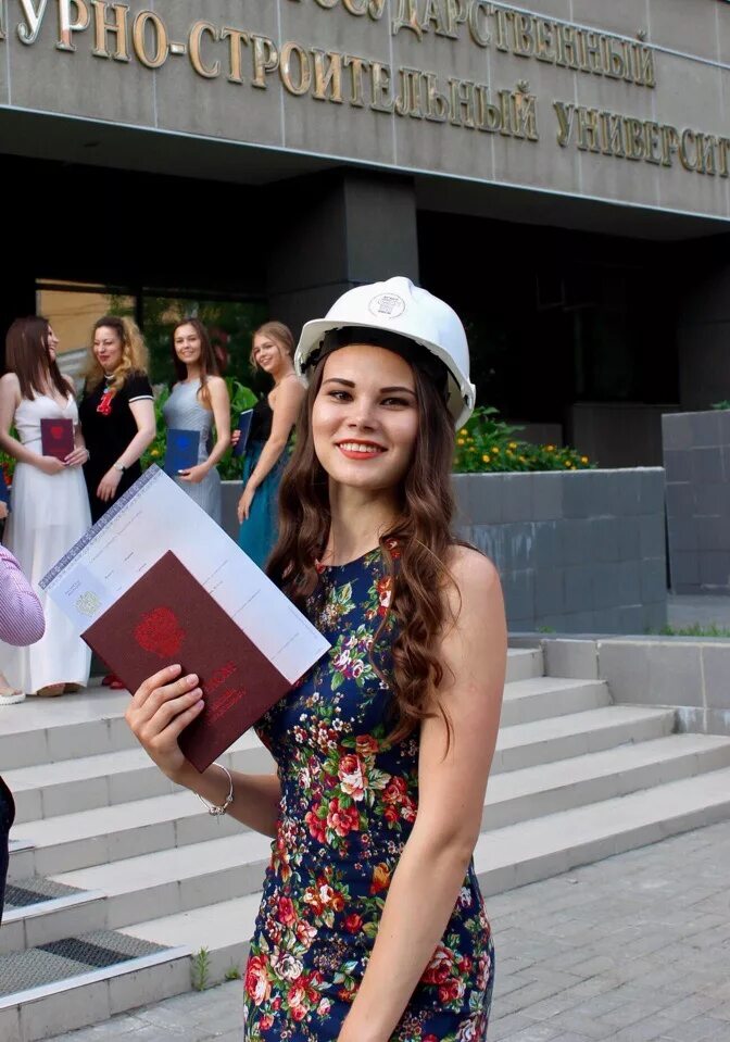 выпускница академии осень читать. выпускница книга. выпускница академии галина осень.