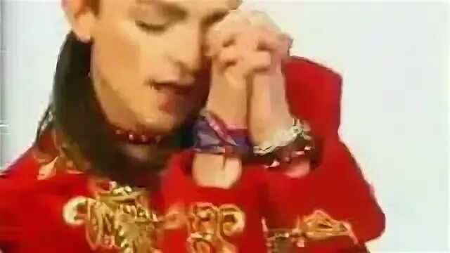 Хожу по острию ножа. Оскар бег по острию ножа. оскар бег по острию ножа муз тв. девушка из клипа оскара бег по острию ножа. 23. оскар - бег по острию ножа.