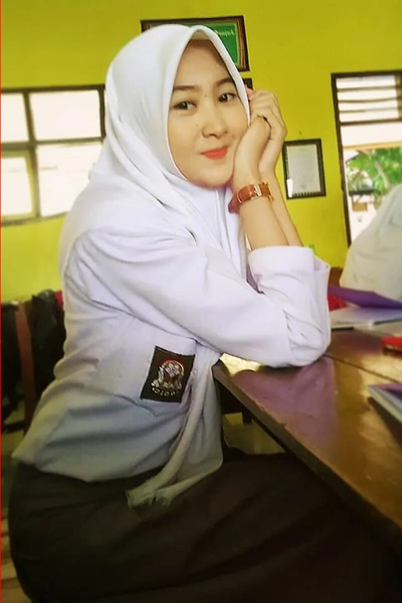 Twako jilbob. Bocil jilbab colmek. Индонезия девушки в хиджабе. Хиджаб селфи smp anak. Cewek jilbab 2020.