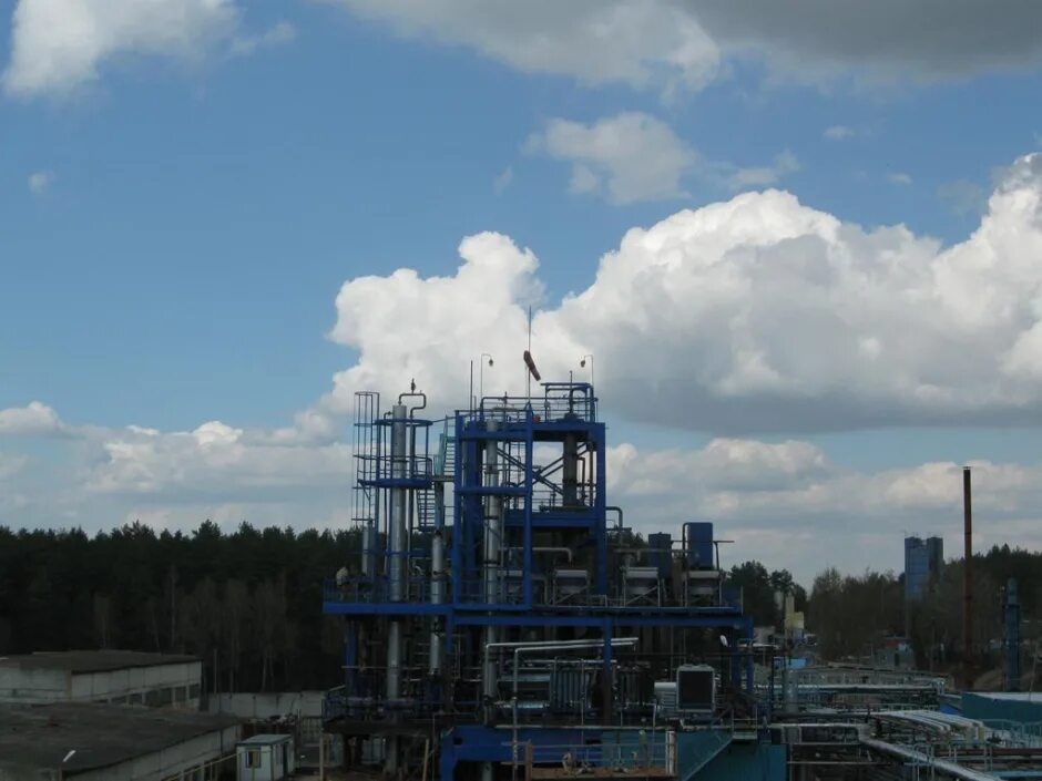 завод демидовых 18 век урал. первый завод полотняный завод. завод 1а. ярославский завод синтетического каучука в годы войны. башнефть завод уфанефтехим.