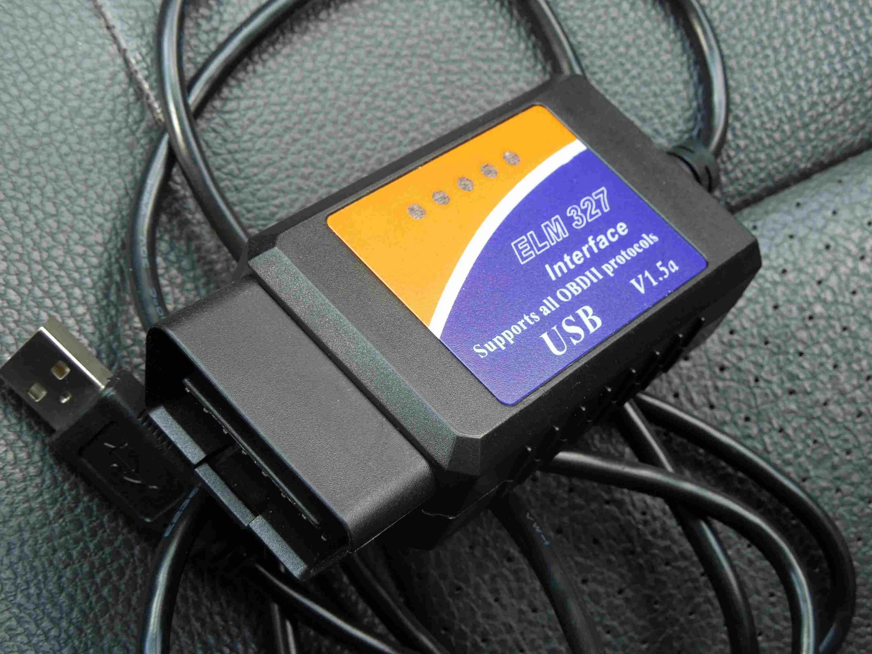 Viecar elm327 wi-fi. Obd elm327 bluetooth. Елм сканер obd2. Obd2 адаптер черный с красной кнопкой. Obd interface: can, eobd, obdii.