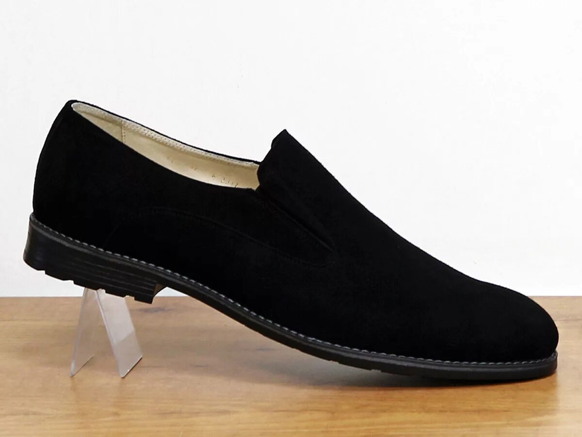 большой размер ноги. бренды обуви больших размеров. ботинки огромного размера. Big shoes. Used shoes.