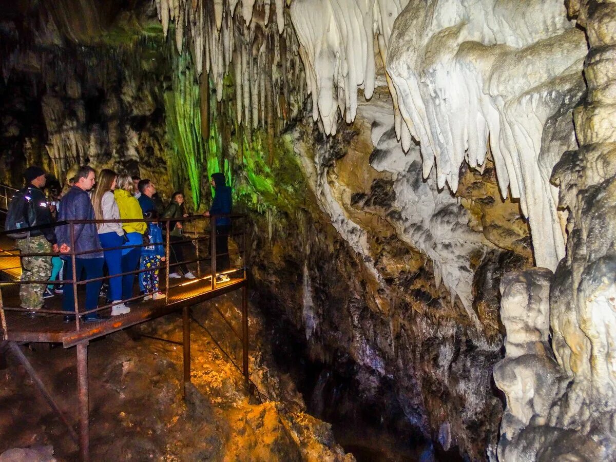 лаго наки азишская пещера. пещеры в адыгее. пещеры в адыгее. большая азишская пещера, лаго-наки. большая азишская пещера.