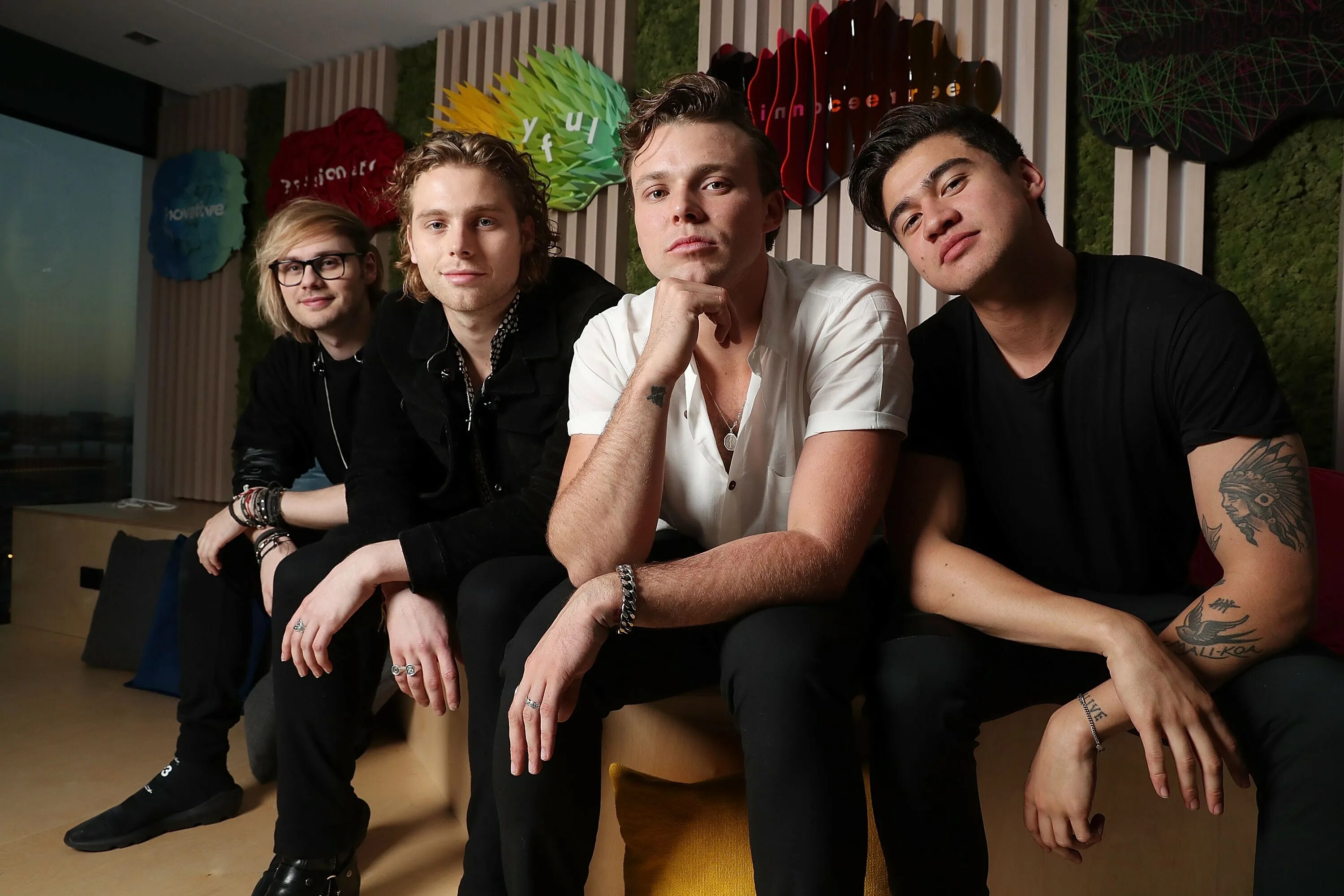 Песня seconds of summer. 5 Seconds of Summer. Группа 5 seconds of Summer 2022. 5 Seconds of Summer 2023. 5 Секунд лета Youngblood.