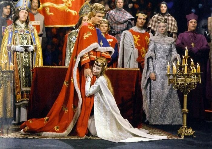 Проклятые короли изабелла. Роберт де артуа граф. Проклятые короли фильм 2005. Проклятые короли сериал 2005. Волхвы кадры из фильма.