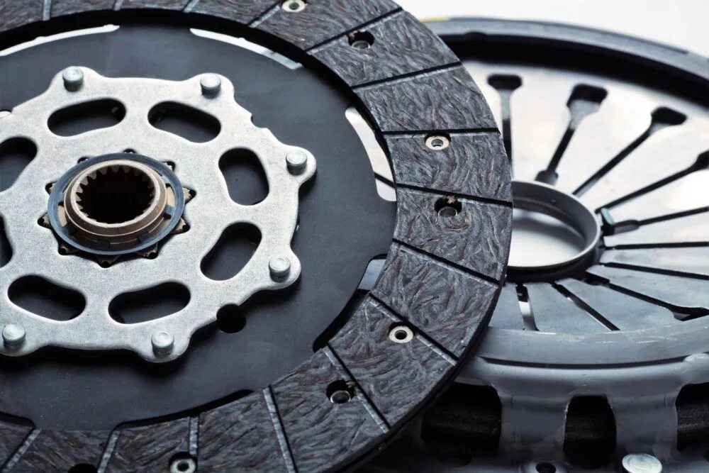 Gie36024 сцепление. Сцепление из тормозного диска. Часы из диска сцепления. Luk 328069710 диск сцепления. Luk 323019712 диск сцепления.