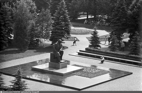 1967 год памятник