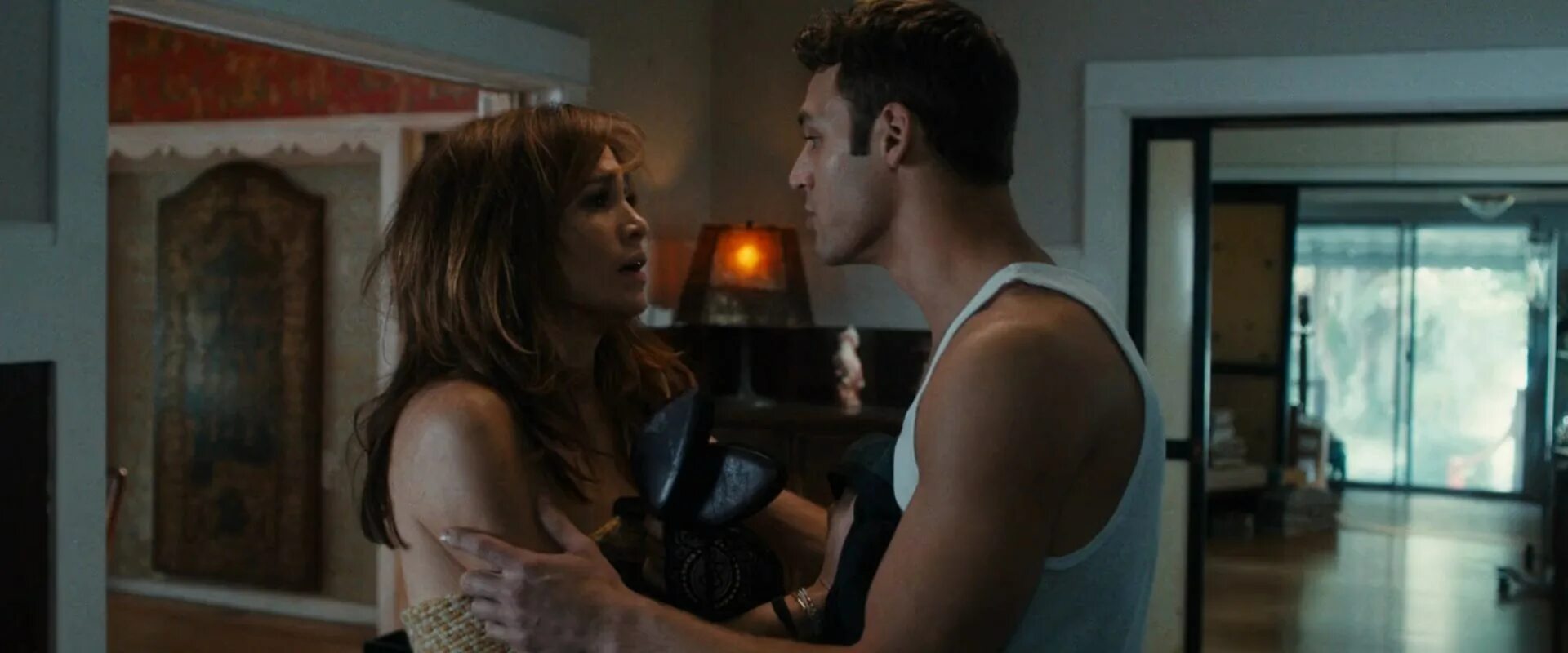 Лекси аткинс поклонник 2015. Move next door. Поклонник the boy next door 2015. Стиль girl next door. Элиша катберт соседка.