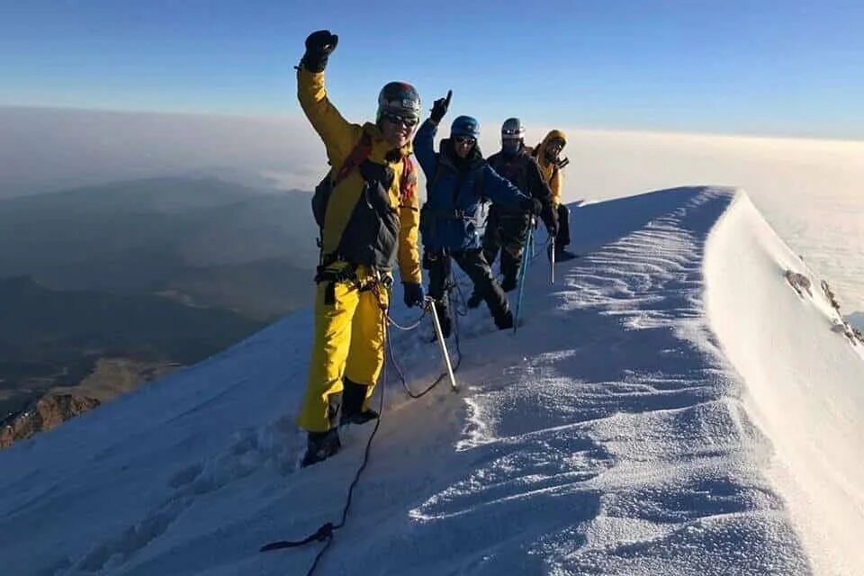 Галерея симс 4 для пираток. Via creator. Ps4 second screen. Holo приложение. Ar приложения для android.