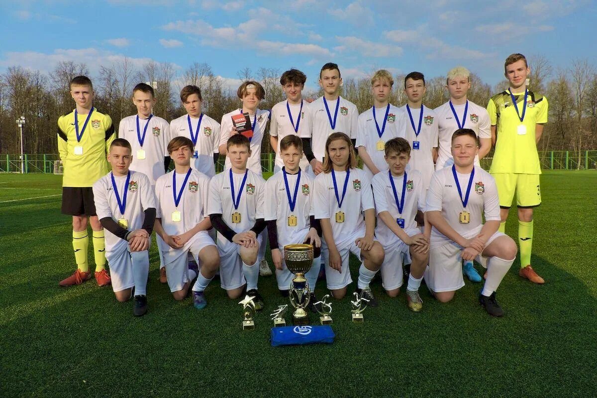Цска чемпион 2006. Футбольные команды 2009 года. Барселона футбольный клуб 2009. Тамбовская академия футбола. Барселона команда 2009.