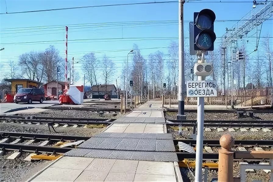Эстакада зеленодольск. Вокзальный мост астрахань. Железнодорожный мост астрахань. Самара путепровод. Пугачево путепровод красноярск.