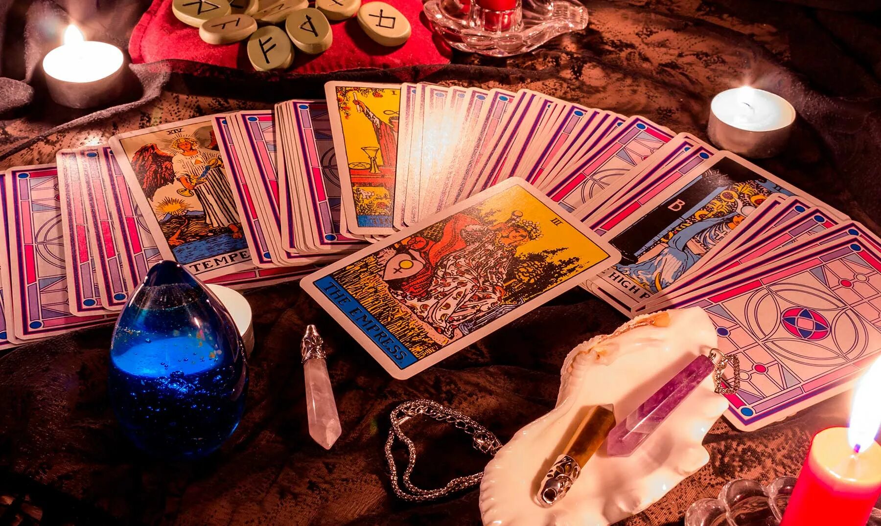 Tarot fali. Магия таро. Таро эстетика таролог. Таро таролог. Vita virtus таро.