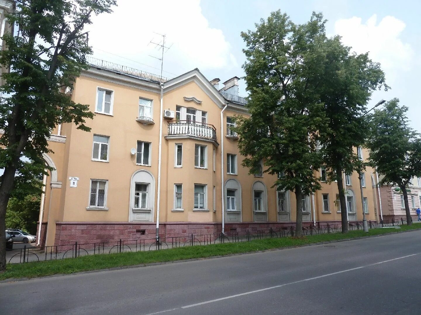 Силкина 36 саров. Негина 26 саров. Хрущевки из кирпича. Музрукова 39/3 саров. Лесная 29 саров.