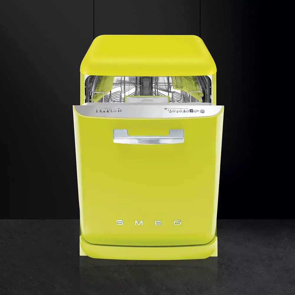 Купить отдельную посудомоечную машину. Посудомоечная машина Smeg LVFABCR. Посудомойка Смег 60 см. Посудомоечная машина Smeg lvfabcr2 ud503d. Smeg посудомоечная машина отдельностоящая.