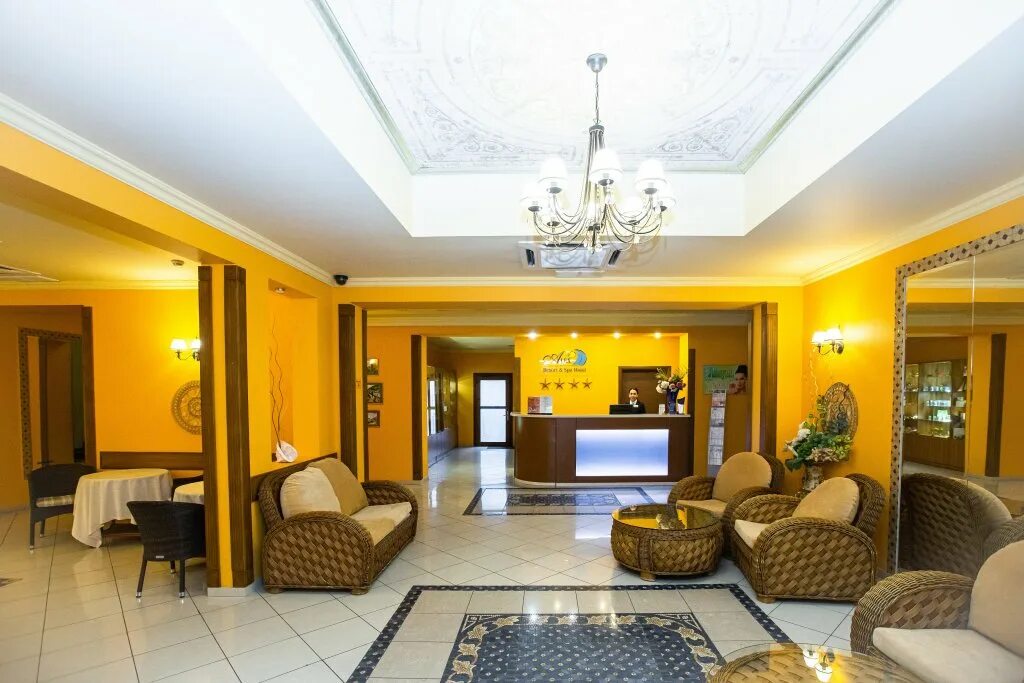 Alex resort spa hotel в гагре. Алекс бич отель абхазия. Отель алекс резорт абхазия гагра. Гагры алекс резорт спа. Отель «alex resort & spa 4*» гагра.