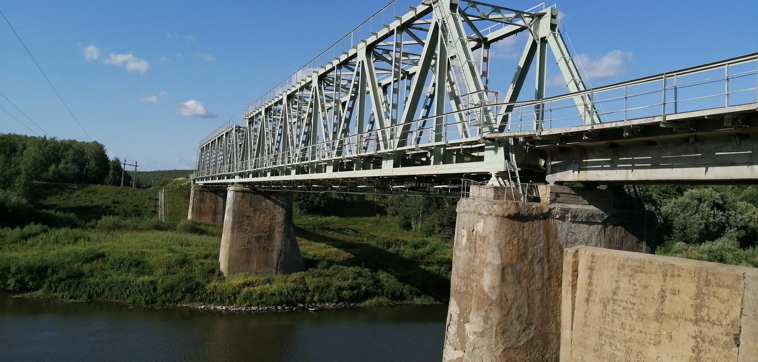 Река конка. Железнодорожный мост Перемышль. Железнодорожный мост Кириши. Железнодорожный мост Юрга. Железнодорожный мост Великие Луки.