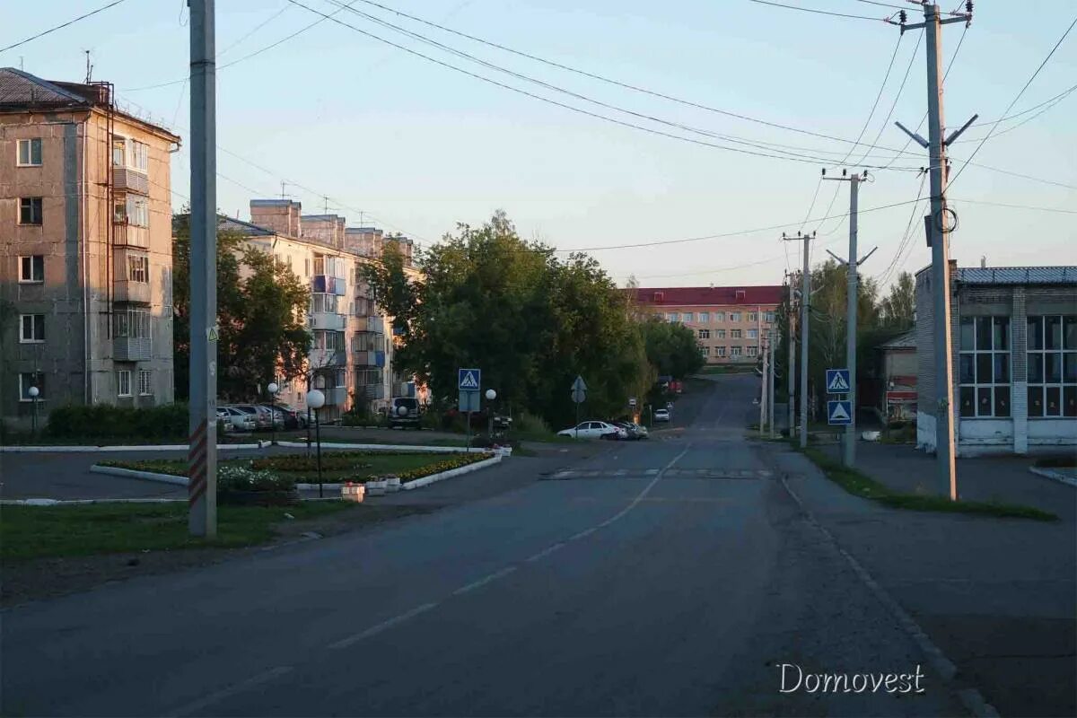 Поселок малиновка кемеровская область. Обелиск калтан. Малиновка кемеровская область город калтан. Малиновка город калтан. Малиновка город калтан.
