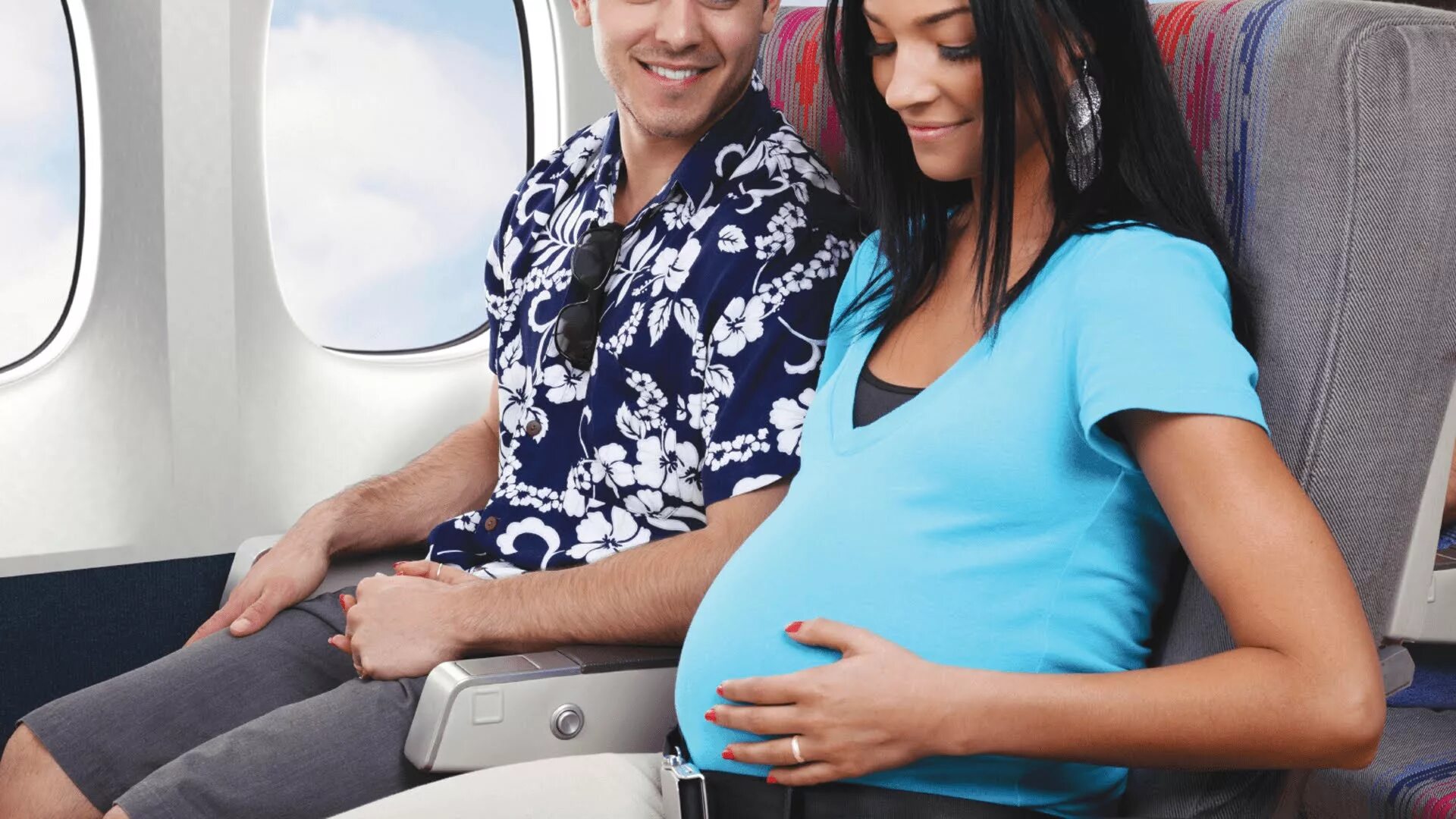 До скольки недель можно летать. Беременные женщины в самолете. Беременные в путешествии.