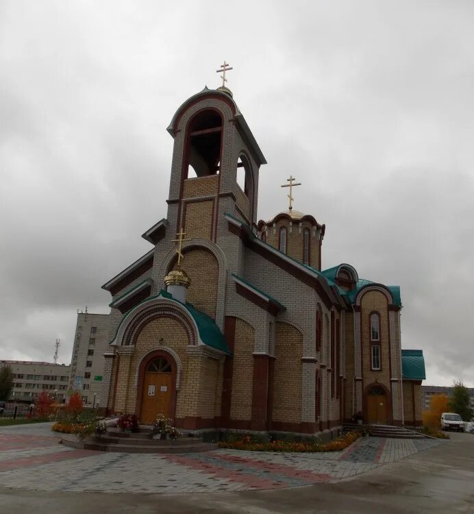 Церковь благовещения пресвятой богородицы в эжве сыктывкар. Салехард храм преображения господня. Свято-преображенский храм сыктывкар. Церкви города сыктывкара. Храм благовещения пресвятой богородицы эжва.