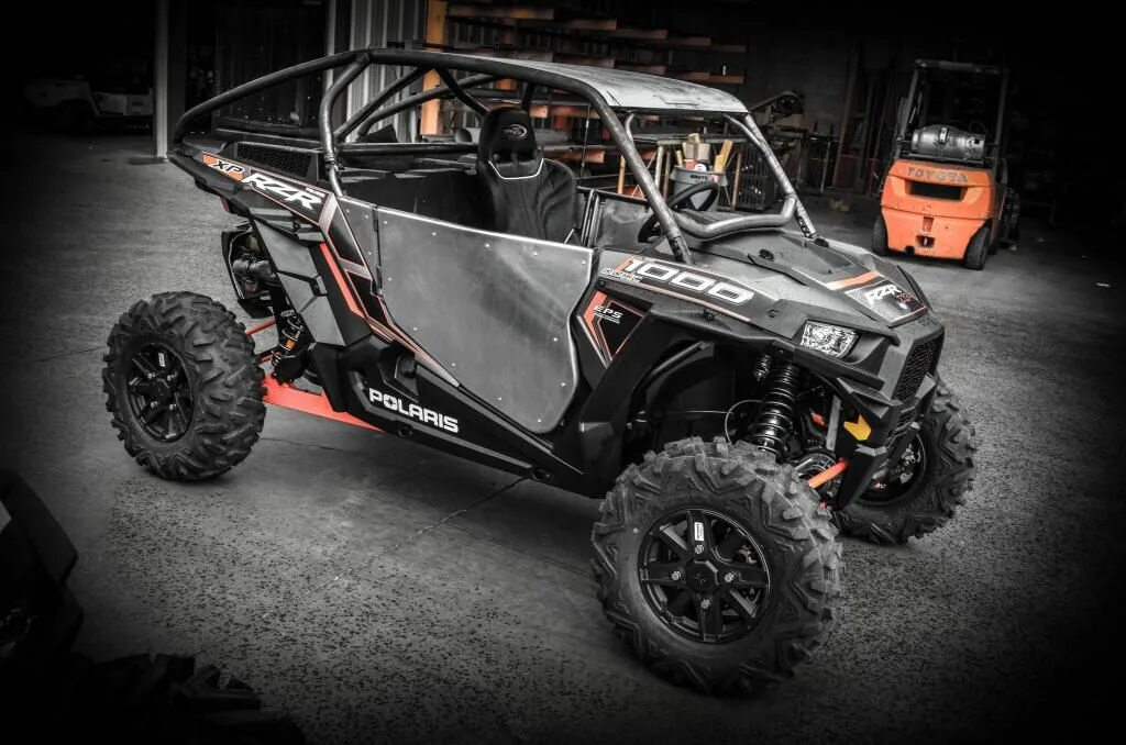 Багги polaris rzr. Багги полярис rzr 1000. багги polaris rzr 4 1000. поларис рзр 1000.