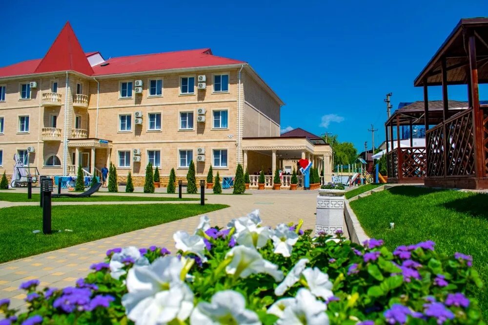 Море ми сукко. Мореми отель анапа. мореми all inclusive все включено отель 3 анапа сукко. отель море ми сукко. мореми отель сукко.