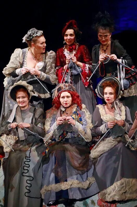 восемь любящих женщин спектакль театр моссовета. анна ковальчук театр ленсовета спектакли. сергей арцибашев ревизор. спектакль война и мир театра им. театр узб.