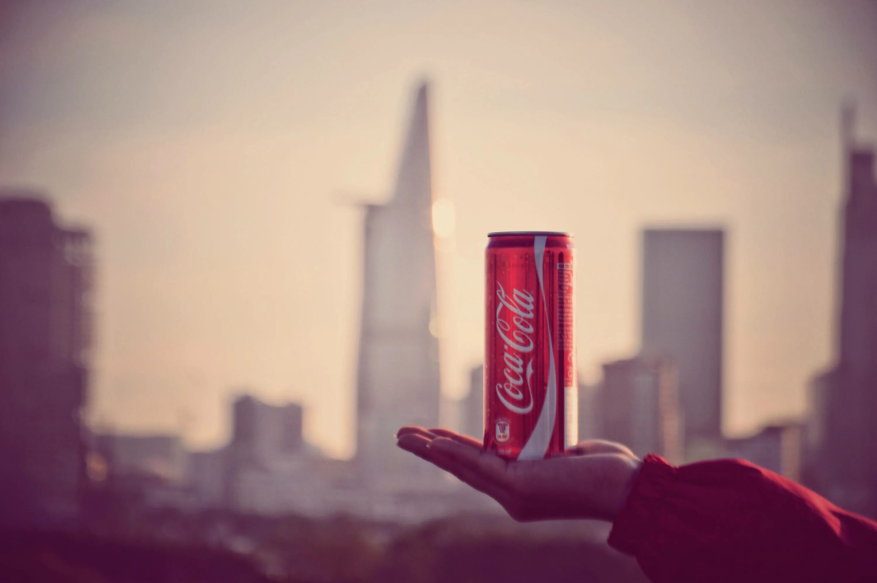 Coca cola c. Кока кола. coca cola эстетика. кола красивая. кока кола в россии.