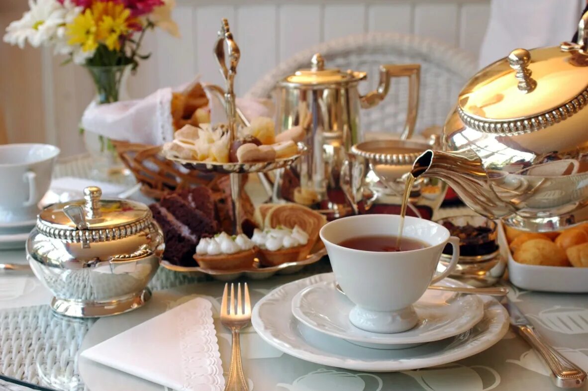 Afternoon Tea: традиционное английское чаепитие. Чайная церемония в Англии Файв оклок. Five o Clock Tea чаепитие в Великобритании. Послеобеденное чаепитие Файв-о-клок. Britain tea