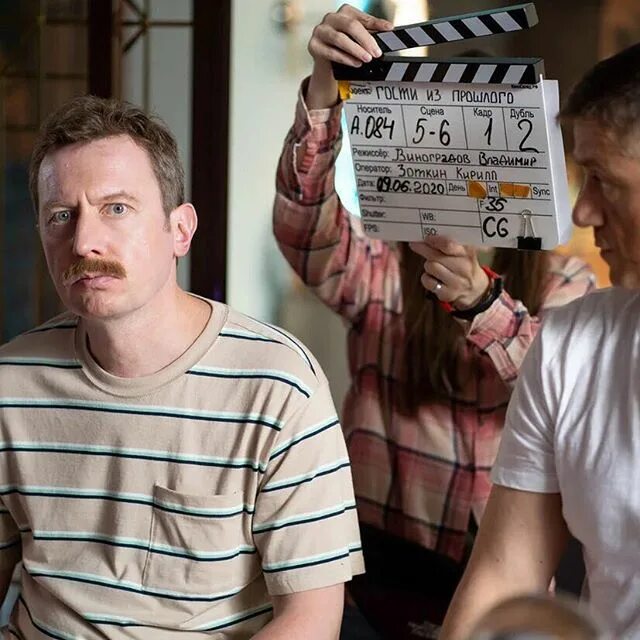 гости из прошлого 1 сезон 1. гости из прошлого сериал 2020. сериал стоянов гости из прошлого. гости из прошлого сериал 2020 стс. гости из прошлого сериал стс.