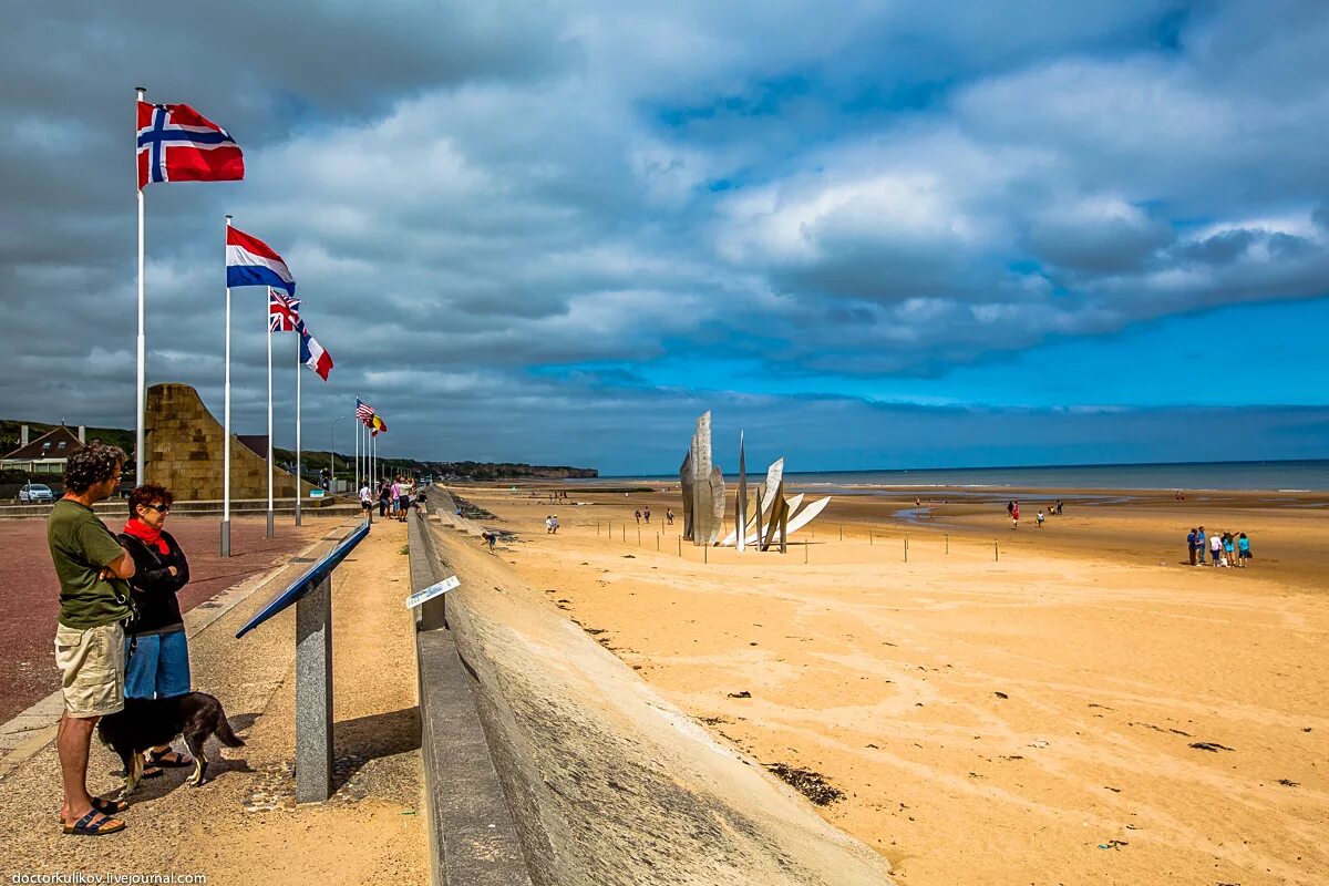 нормандия омаха бич. пляж омаха бич нормандия. омаха франция. нормандия омаха бич. омаха бич сейчас.
