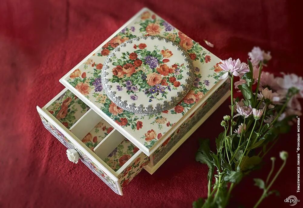 Декупаж. Проект декупаж. Творческий проект в технике декупаж. Декупаж досок для кухни. Презентация на тему декупаж.