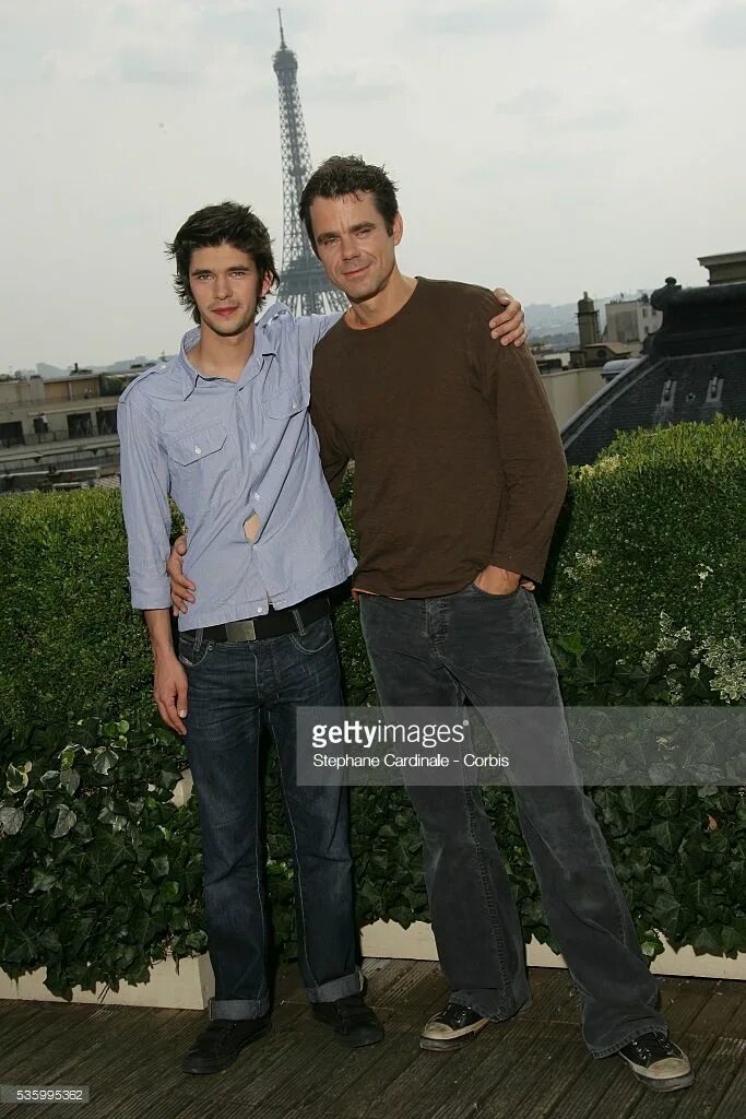 Ben Whishaw Ben whishaw, Actors, Perfect people