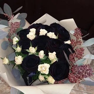 Темные букеты