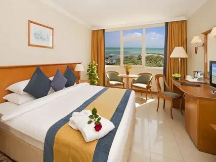 Coral beach resort sharjah 4 шарджа