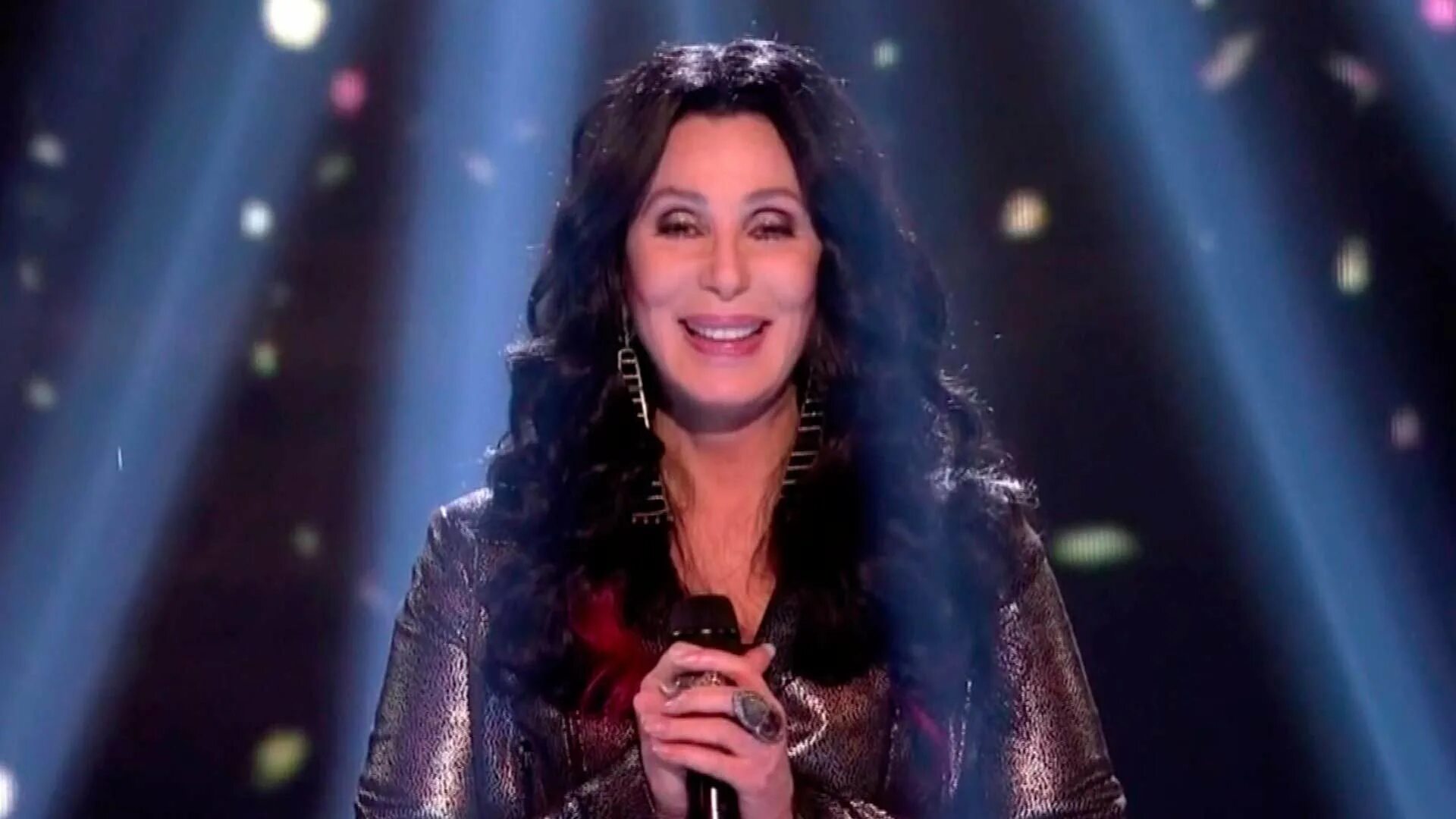 Cher певица. Шэр удивлена. Шер фото. Шер самая популярная песня. Шер американская певица.