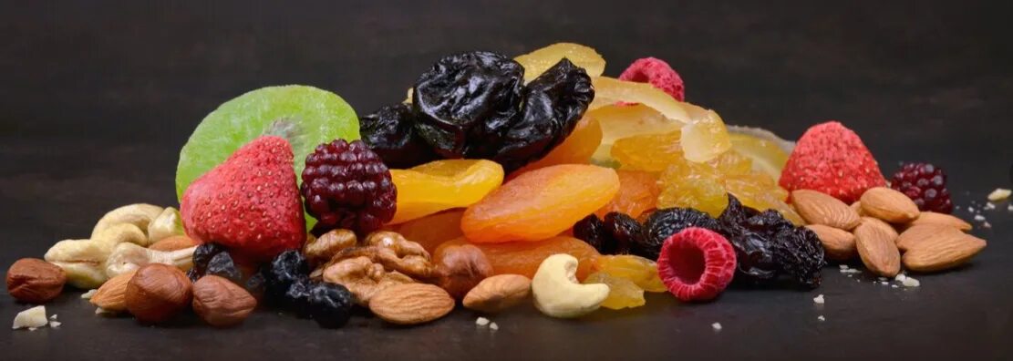 кондитерские ингредиенты. исследование шоколада. кондитерское сырье. сырье для производства кондитерских изделий. современные кондитерские изделия.