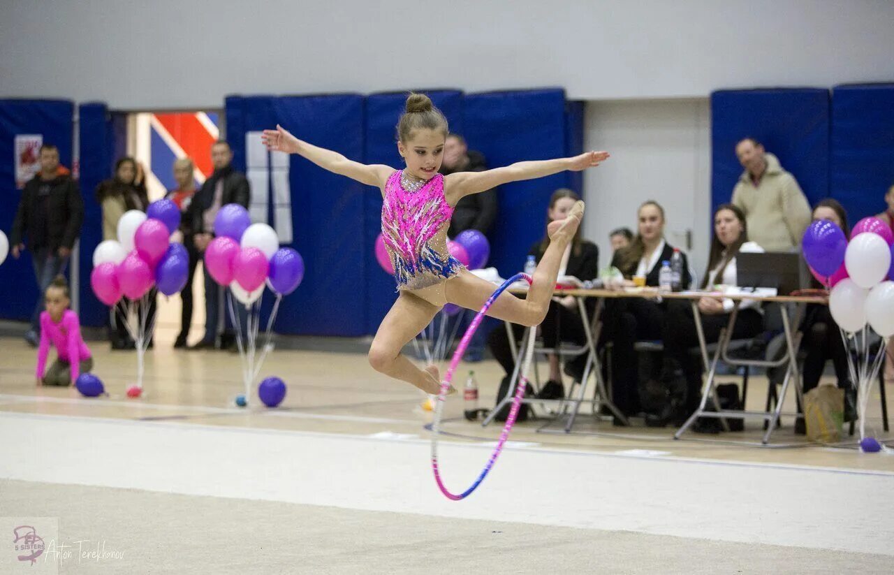 гимнастика одинцово. гимнастика одинцово для детей. гимнастика одинцово. грация гимнастика москва. художественная гимнастика одинцово мгимо.