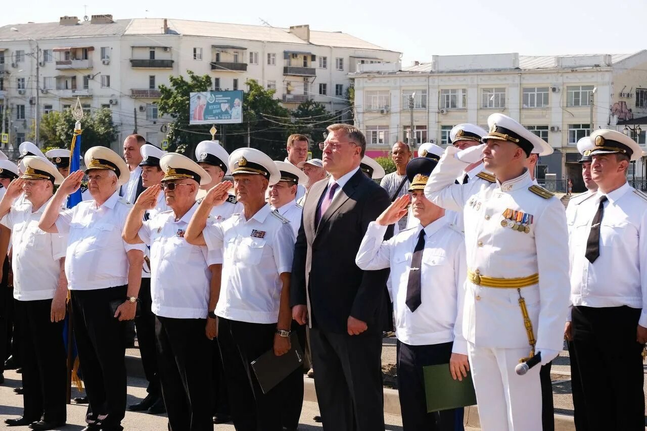 Каспийская флотилия ВМФ. Каспийская флотилия Астрахань. Парад ВМФ В Астрахани 2022. Парад ВМФ В Астрахани. Флот игоря