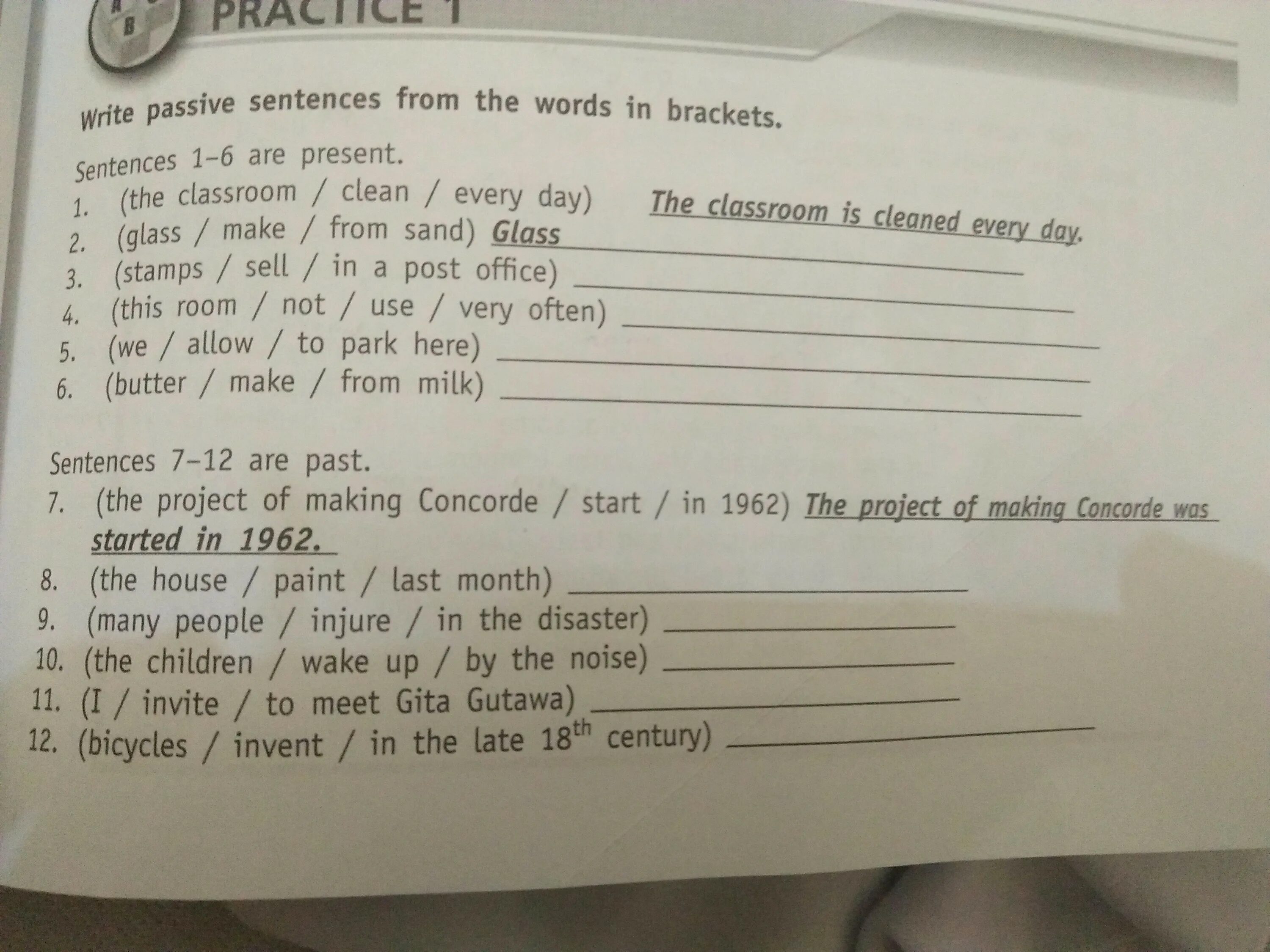 Write these sentences in the past. Write the sentences in the past. Write the sentences in the Passive. Rewrite the sentences in the past. Write the sentences я в четвертом классе.