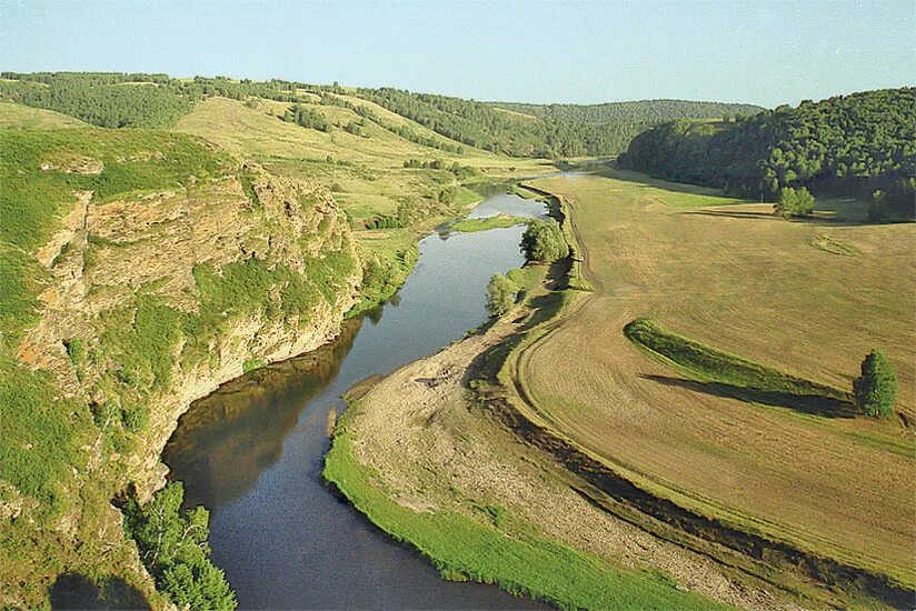 Река Сакмара Кувандык. Река Сакмара Оренбургская. Урал Сакмара. Река Сакмара Башкирия. Скорость реки урал