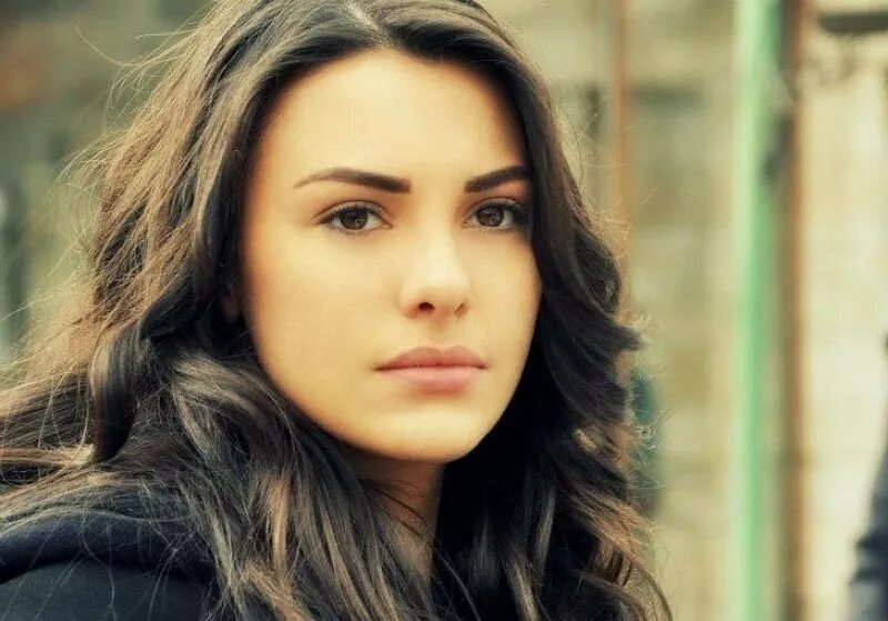 Таманна бхатия. Мелике ипек. Туба буйукустун актрисы турции. Айшин туран. Бахар шахин.