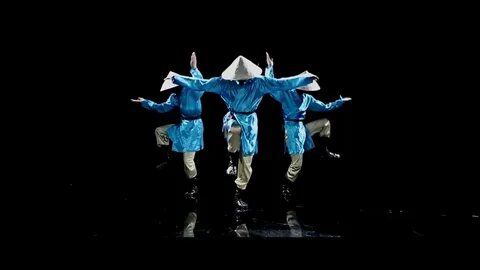 Синхронные танцы