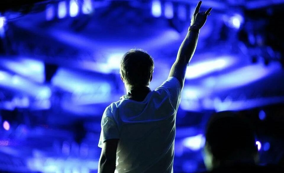 Армин Ван бюрен АСОТ. Armin van Buuren State. Армин Ван бюрен фото. Армин Ван бюрен a State of Trance. State of trance live