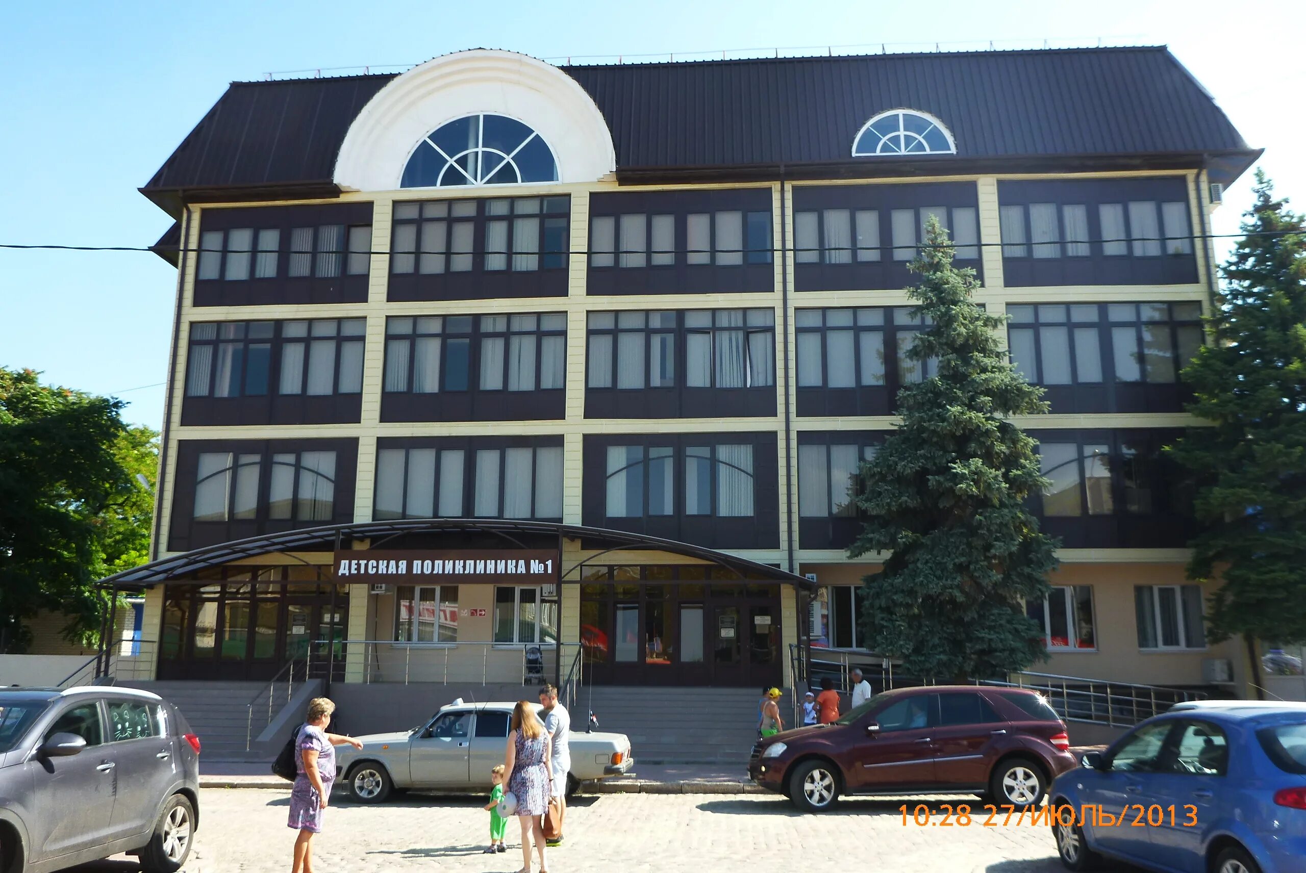 ейск улица энгельса 145. ейск поликлиника коммунистическая. номер 1 поликлиники ейск. 1 поликлиника ейск. поликлиника №2: коммунистическая ул, ейск.