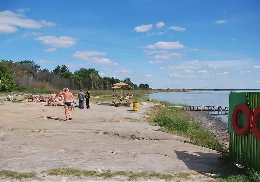 Медвежьи озера пляж. Медвежьи озёра Московская область пляж. Пляж на озере Медвежье Курганская область. Медвежьи озера Щелково пляж. Медвежьи озера автобус