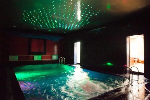 Гостиница наутилус новочеркасск. Наутилус междуреченск. Сауна наутилус междуреченск официальный сайт. Бассейн наутилус междуреченск. Сауна новочеркасск.