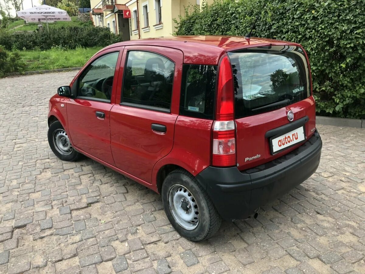 Fiat Panda 2008. Фиат Панда 2 2008. Фиат Панда 2008 красная. Фиат Панда 2008 1.1 красный.